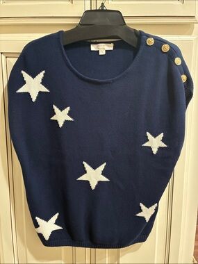 Star Accent Navy Crewneck Sweater - White Star Motif